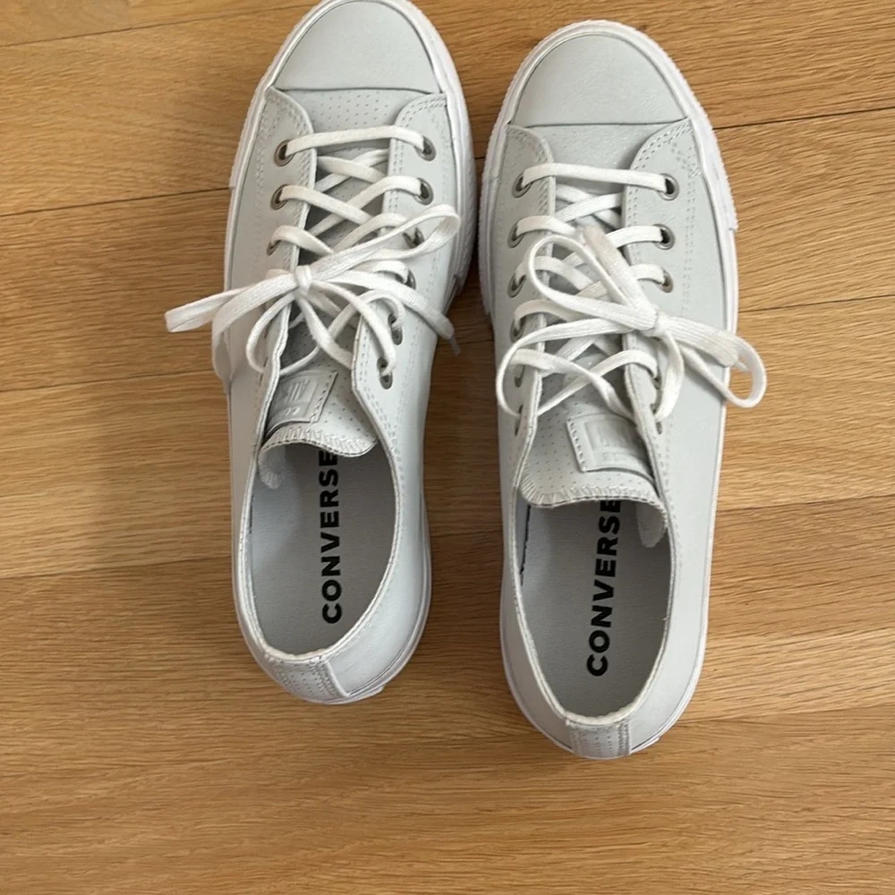 Converse Leather Platform Sneakers - Picture 4 of 9